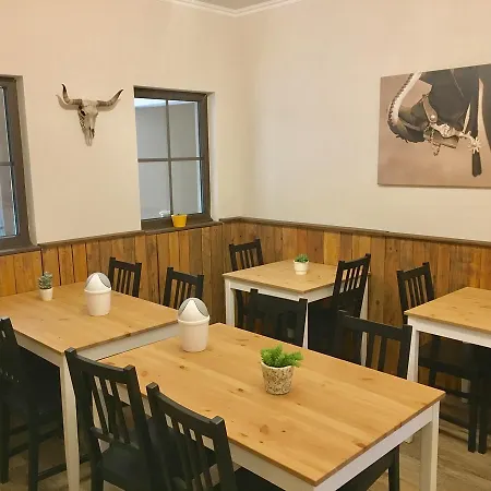 Four Oaks Bed and breakfast *